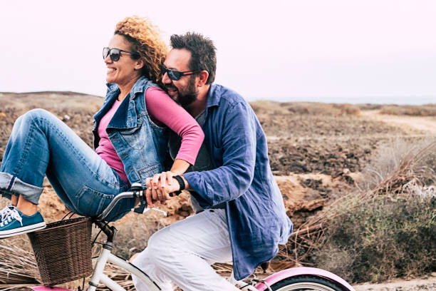 ÊTES-VOUS UN PARTENAIRE MENTEUR ? CES 6 CHOSES VOUS DÉFINISSENT