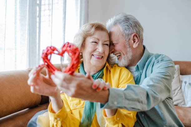 AGENCE DE RENCONTRE MOULINS : 9 SIGNES QU&rsquo;IL JOUE AVEC VOS ÉMOTIONS