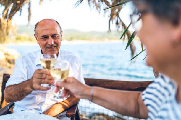 AGENCE MATRIMONIALE PARAY-LE-MONIAL : 5 FAITS SUR LE SEXE À UN ÂGE AVANCÉ