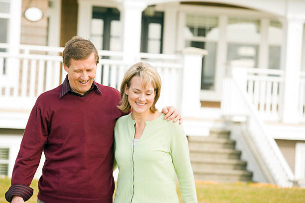 Quels sont les atouts d’une agence matrimoniale locale à Roanne par rapport aux applis ?