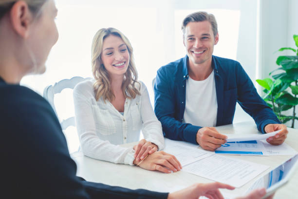 Quelle est la première étape pour entrer en contact avec un partenaire via l&rsquo;agence matrimoniale Alliance Conseil ?